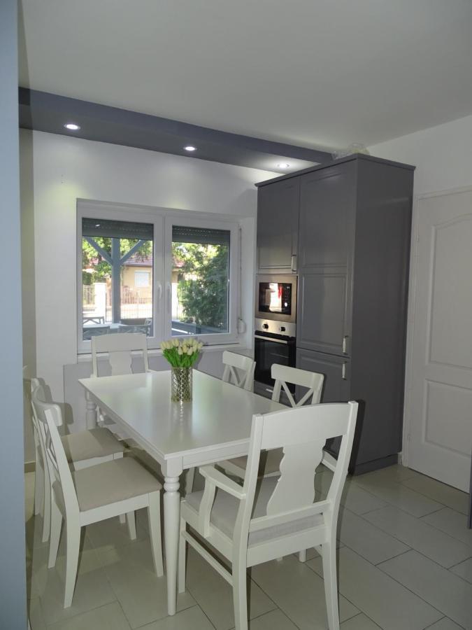 Dorothy Apartman Siofok Ngoại thất bức ảnh