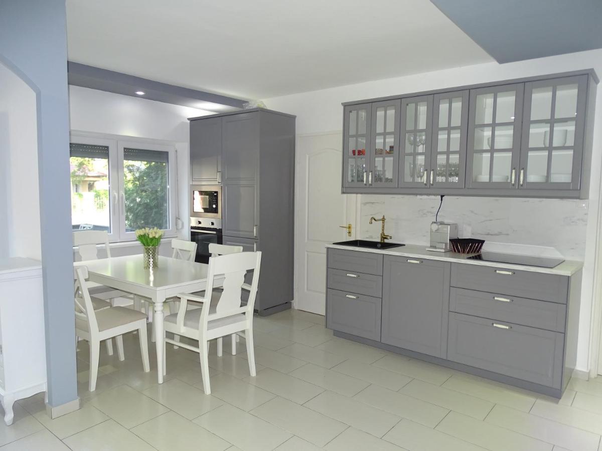 Dorothy Apartman Siofok Ngoại thất bức ảnh